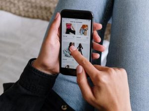 Fördelar med att shoppa kläder online